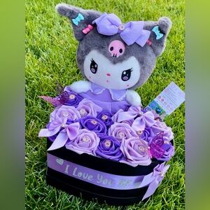 Kuromi with eternal roses